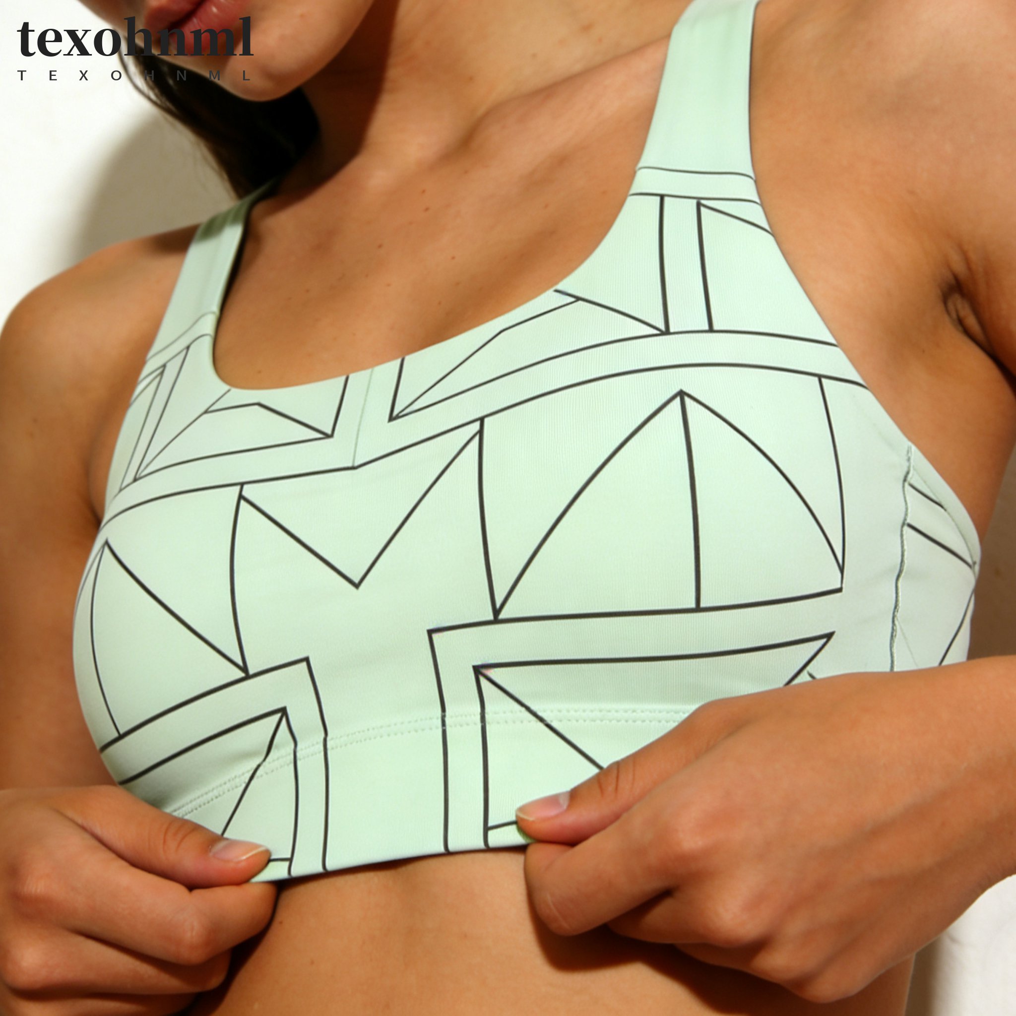 幾何学ラインスポーツブラ