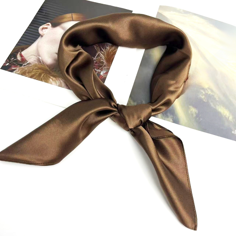 ผ้าพันคอไหมคุณภาพสูง