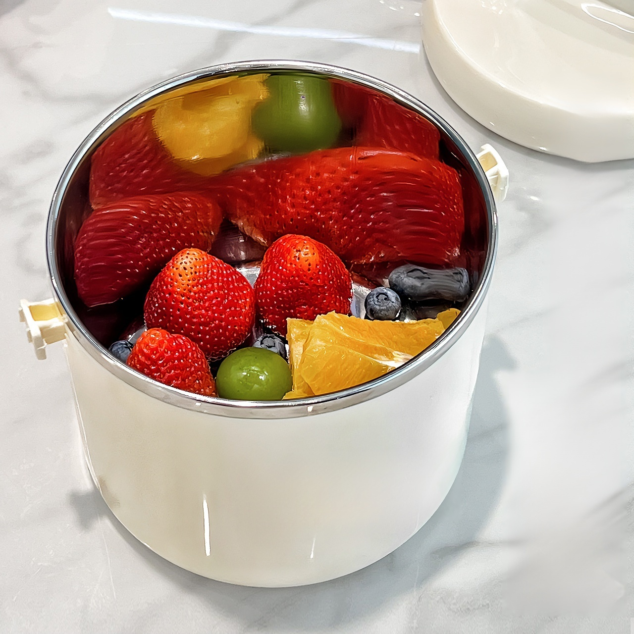 Stainless steel insulated lunch box