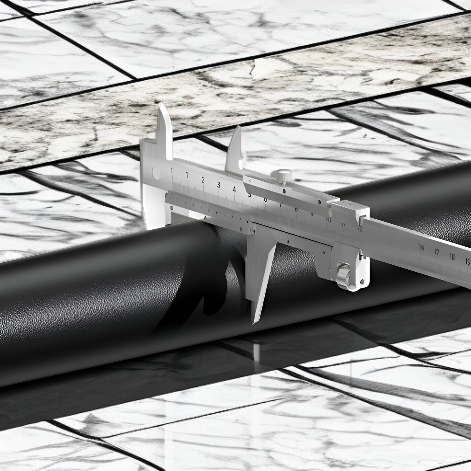 帽子やバッグもかけられる多機能洋服ラック