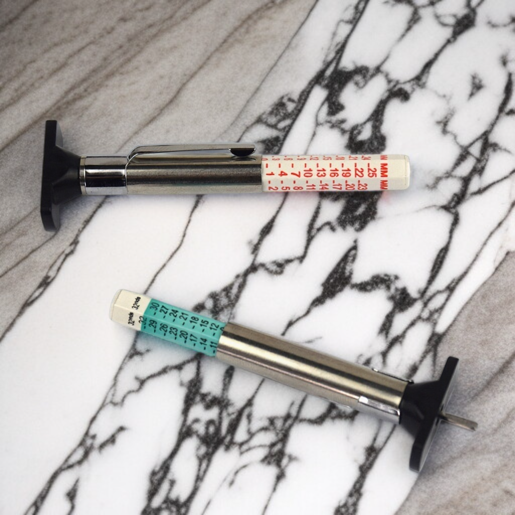 วัดความลึกดอกยางรถยนต์ได้แม่นยำ