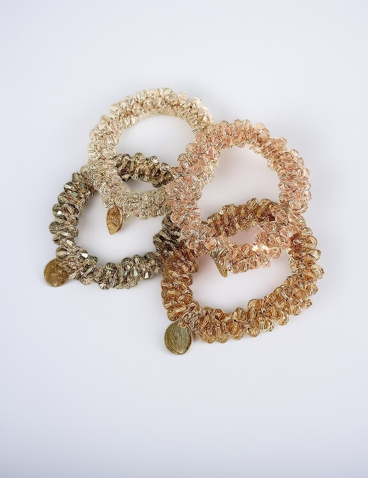 閃亮簡約髮繩柔軟材質特寫