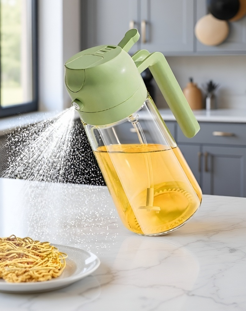 Leak-proof oil container with ergonomic handle