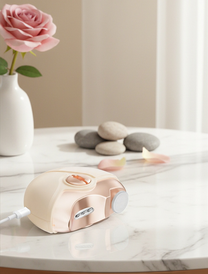 Easy-to-use electric nail clipper and grinder