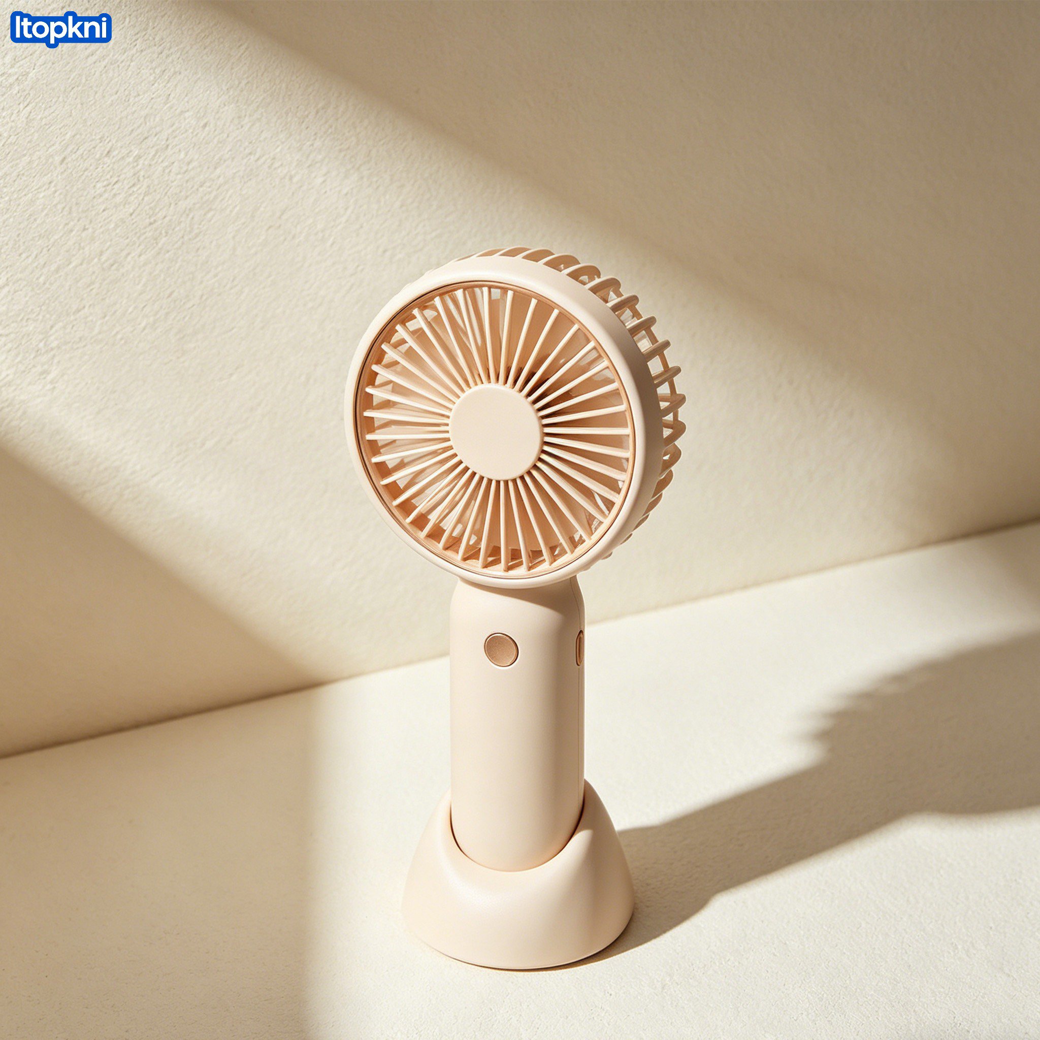 Compact mini fan with USB charging port