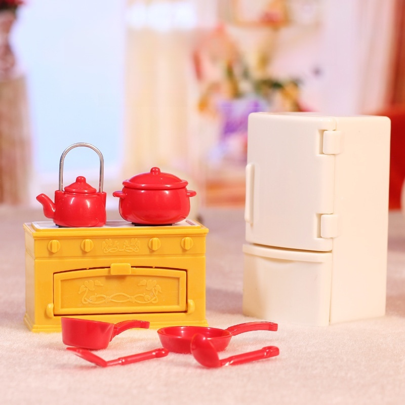 Mini Kitchen and Living Room Dollhouse Decoration Model