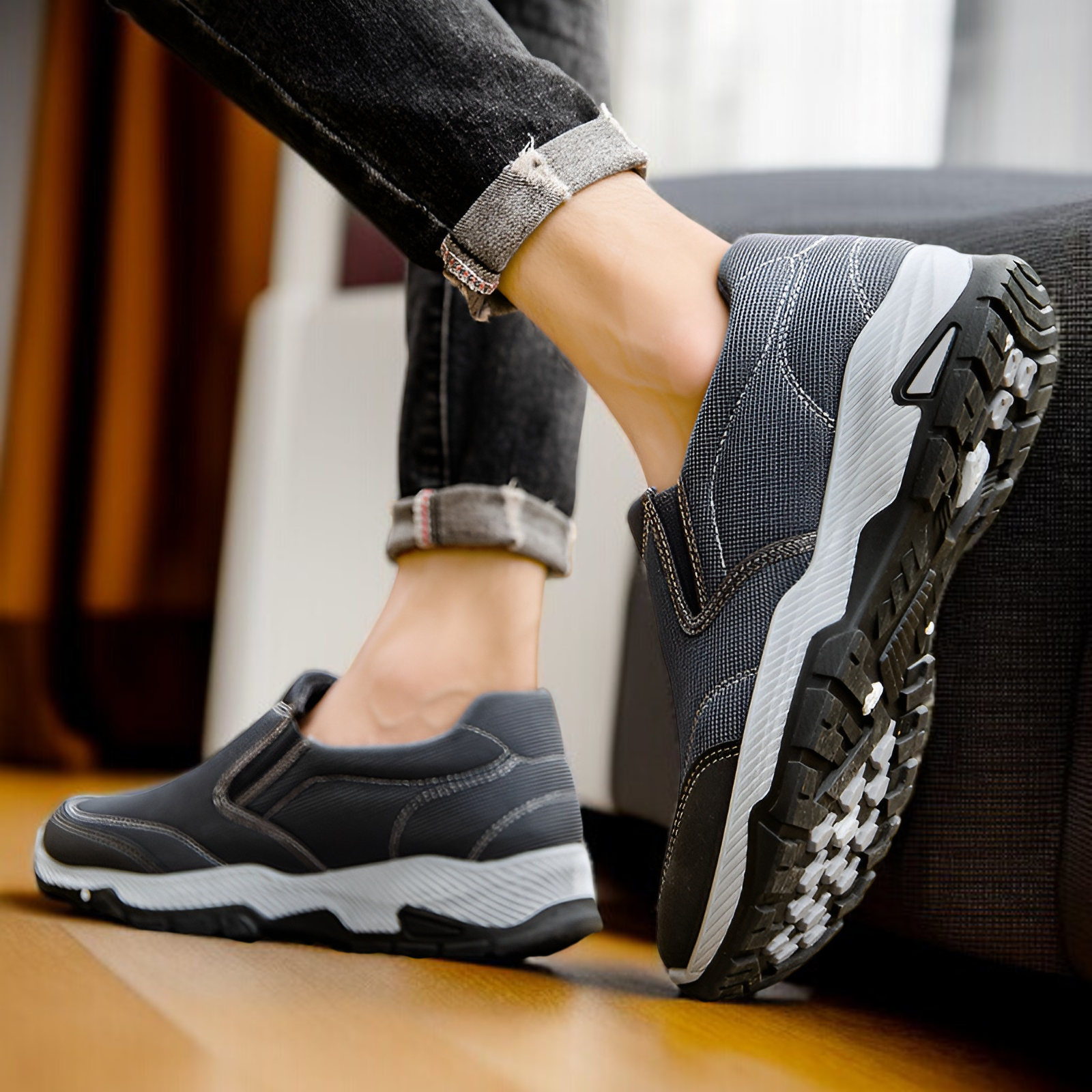 カジュアルシューズメンズ2025春新作カジュアルシューズ中高年アウトドアシューズお父さんシューズラウンドトゥ通気性スポーツシューズワンステップメンズシューズ