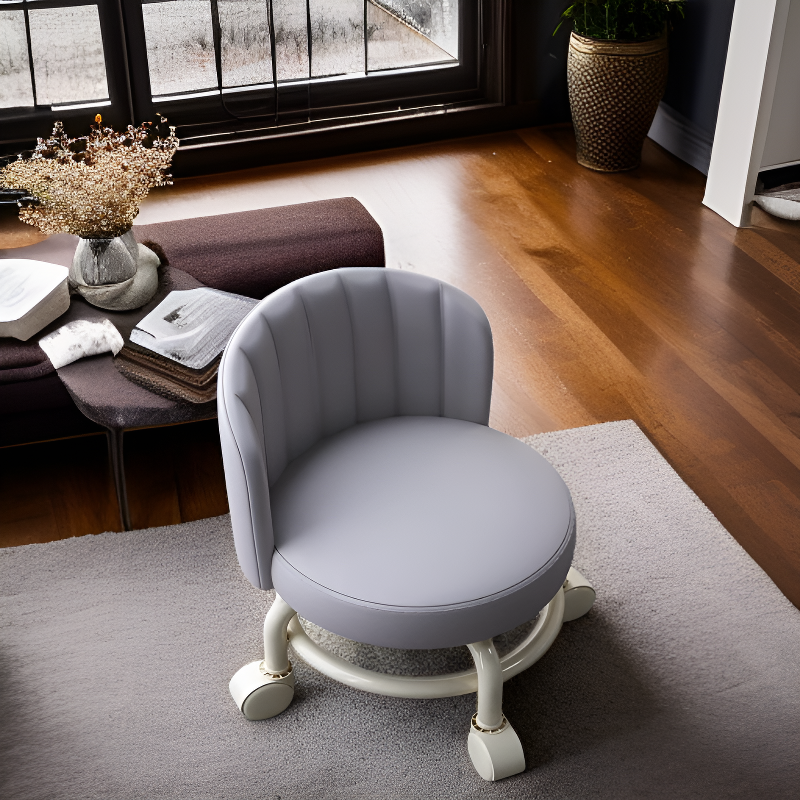 Taburete doméstico con ruedas