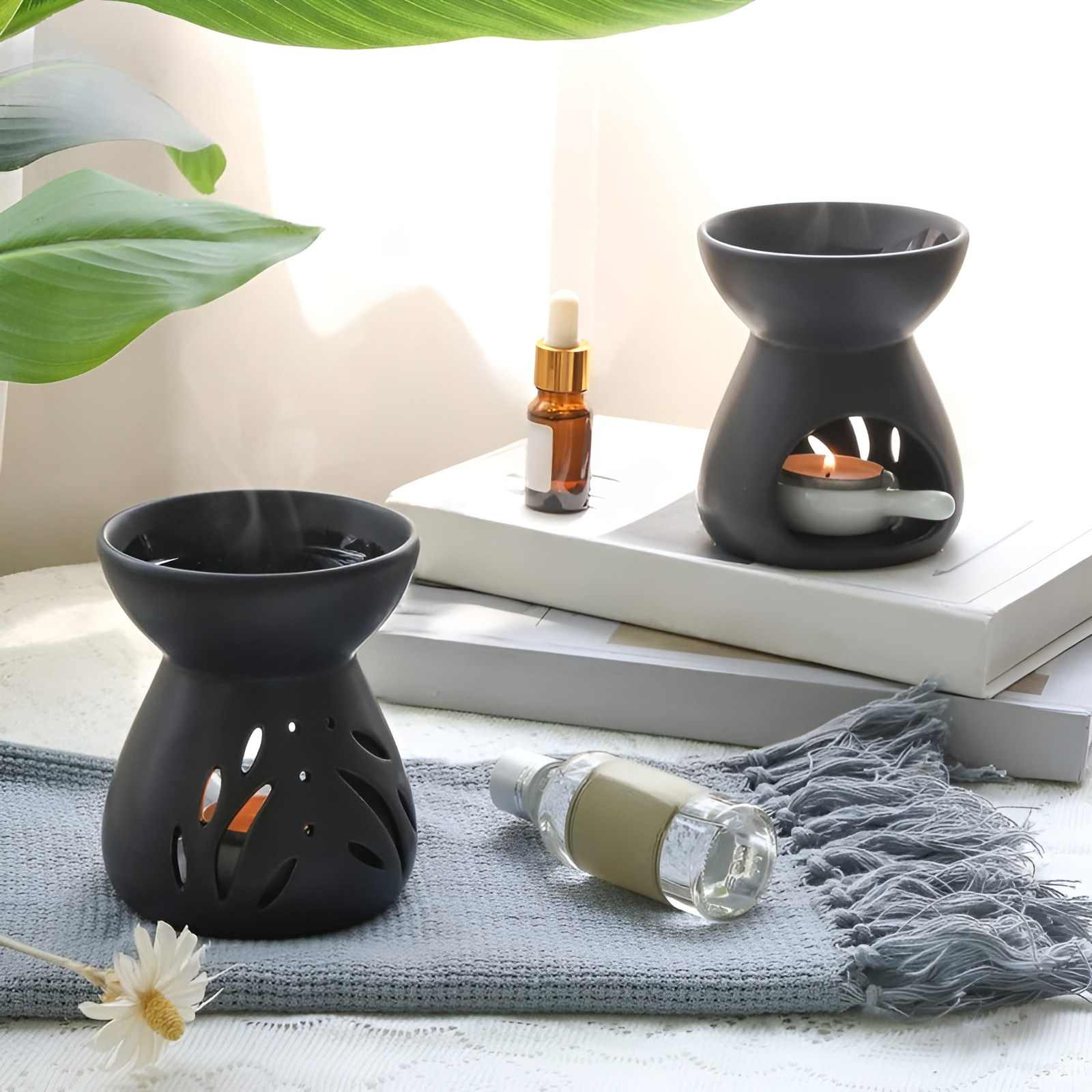 Vintage Black Ceramic Aromatherapy Burner for Home Spa & Salon
