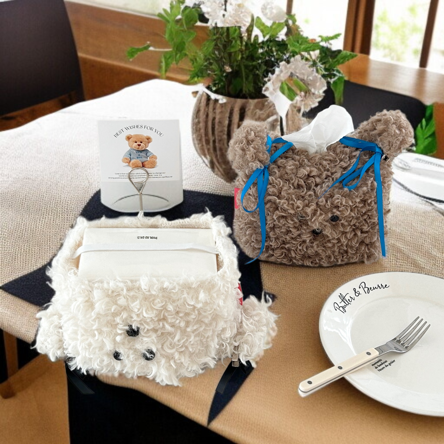 귀여운 디자인의 탁상용 티슈 케이스