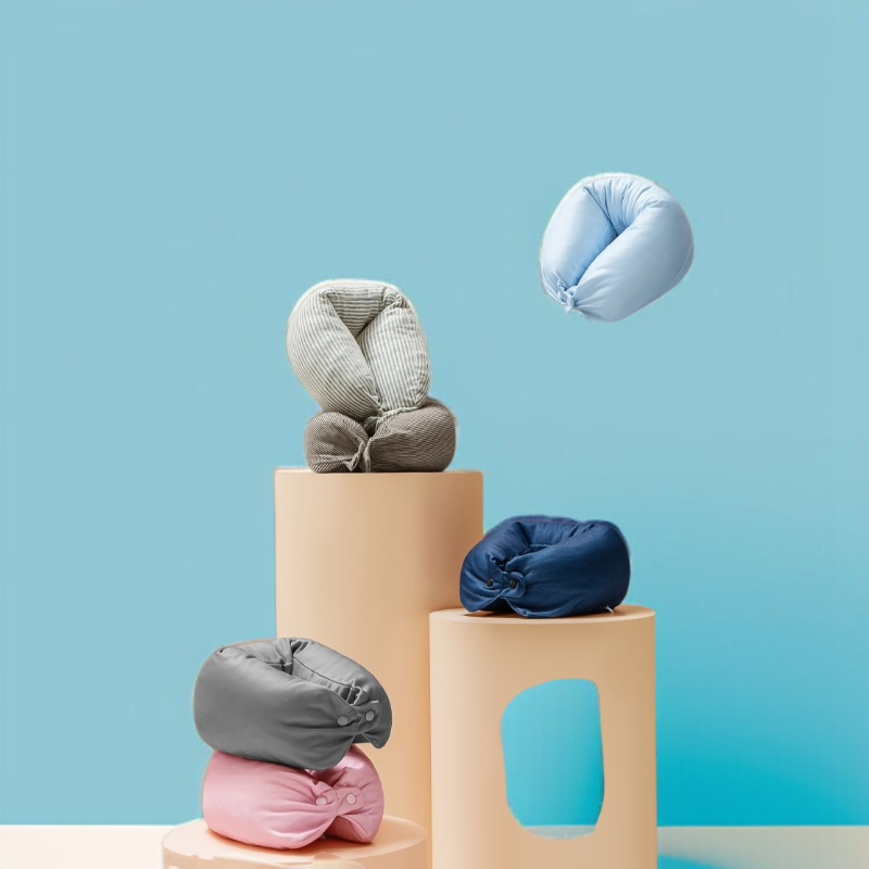 飛行機用ネックピロー 首を包み込むように眠り 昼寝枕を支える 学生ラテックス枕昼寝ネックピロー