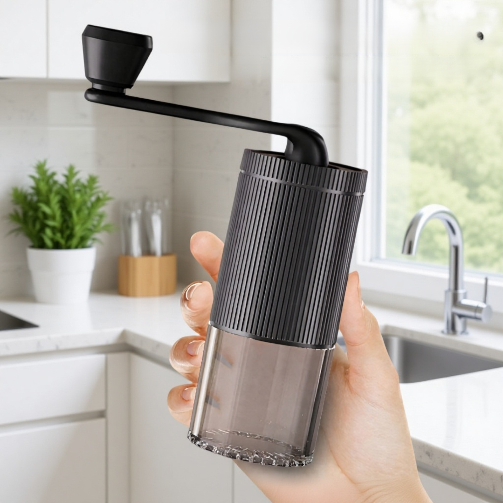 使いやすいハンドル付きコーヒーグラインダー