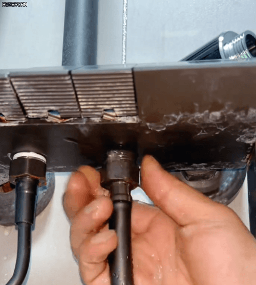 Honeycam 2026-01-09 17-36-44.gif