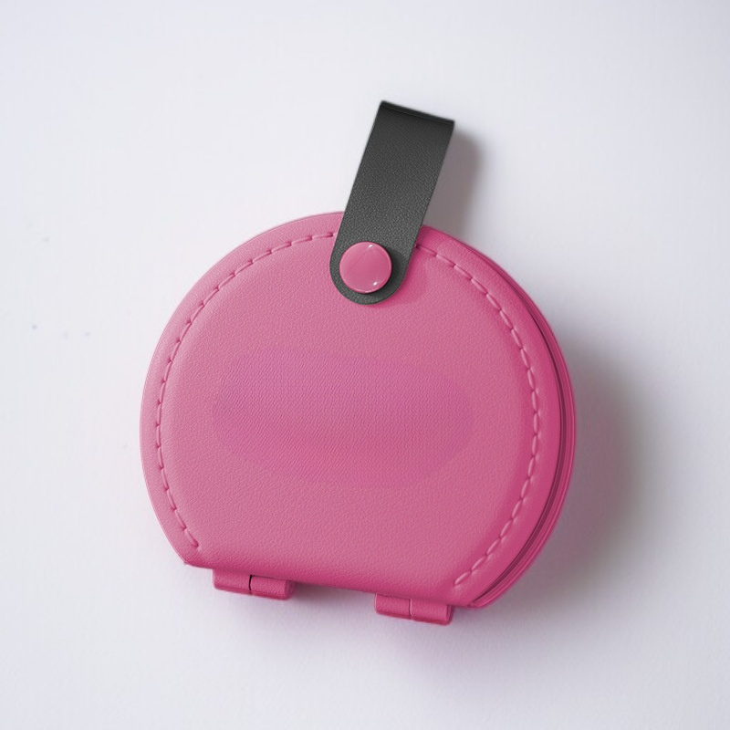 Tijeras y cinta métrica incluidas en el set