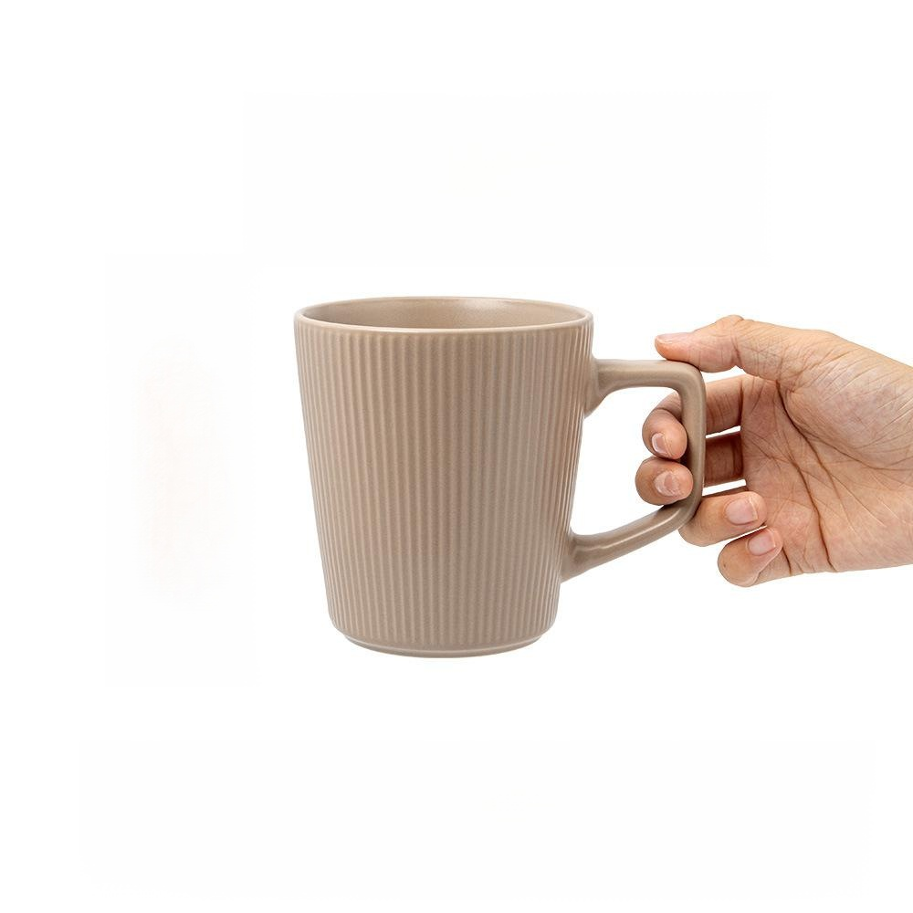 家庭用縦縞模様のセラミックカップ