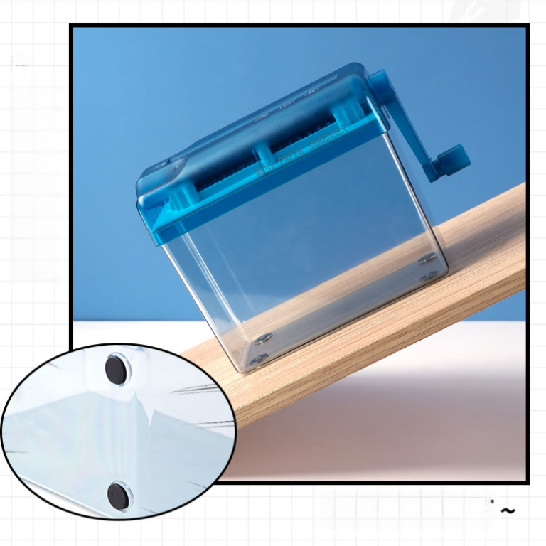 Mini manual paper shredder