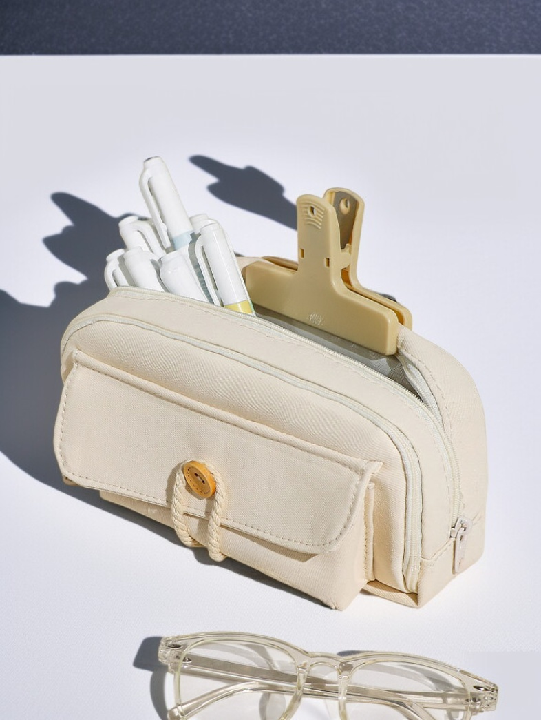 Multiple compartments in large pencil case