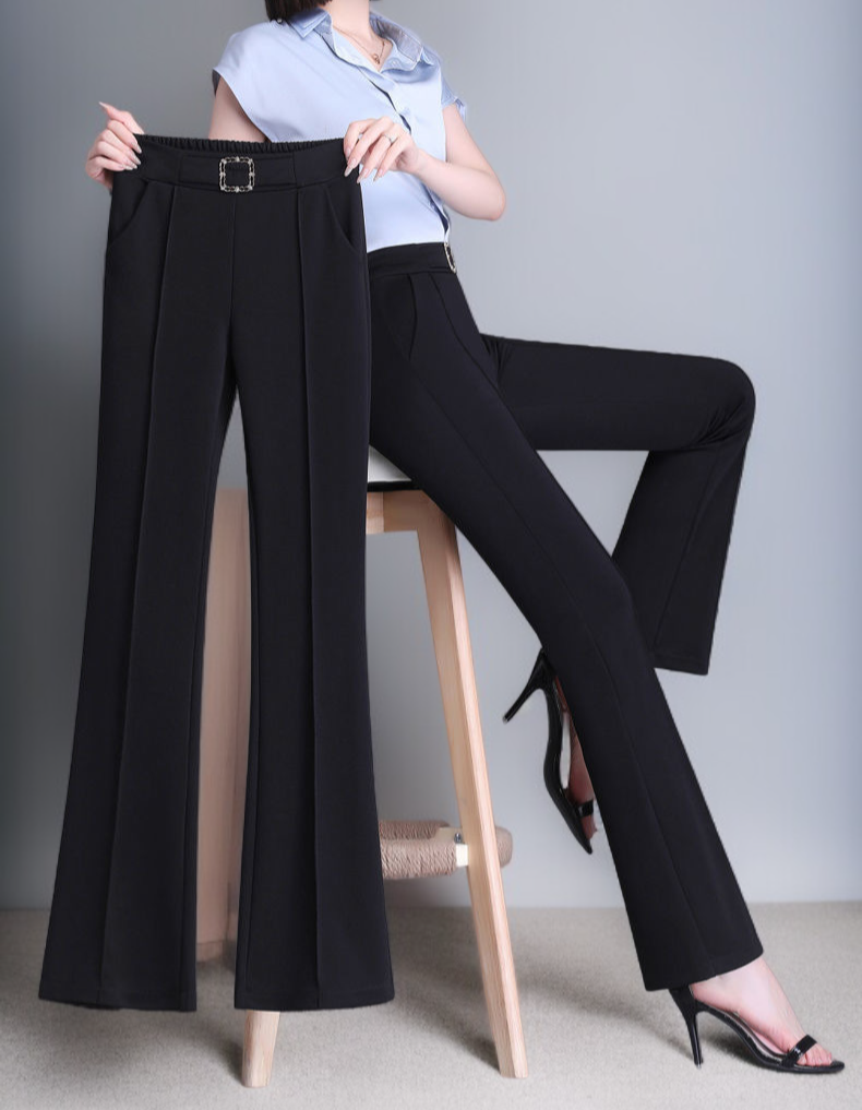 모던한 디자인의 크롭 팬츠 전신샷