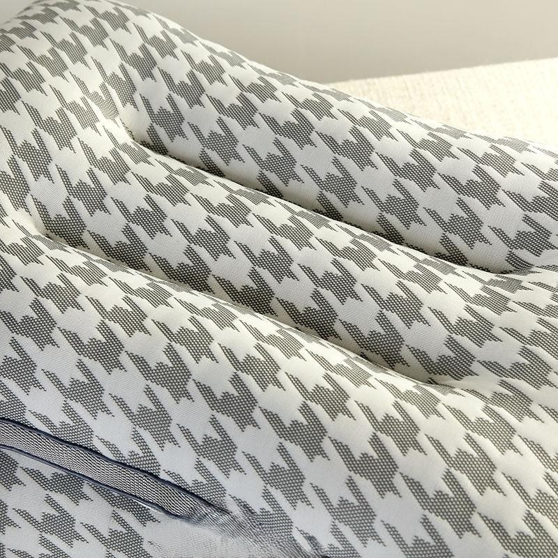 하운드투스 목 마사지 베개