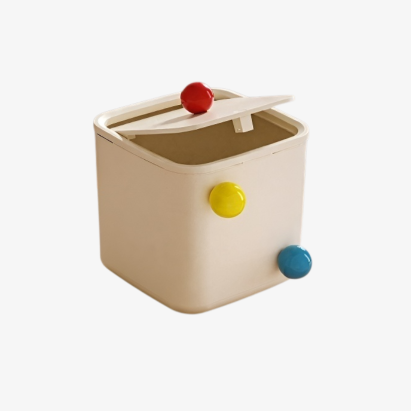 Banda de cuero decorativa en el cubo organizador