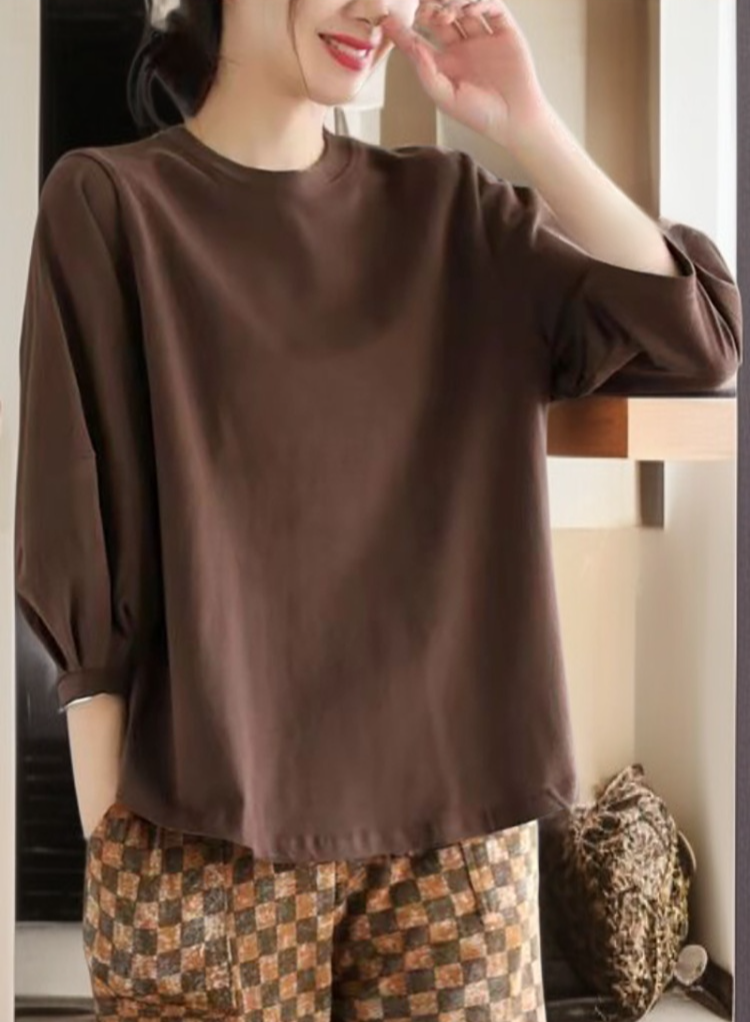 通気性が良い七分袖Tシャツの生地アップ