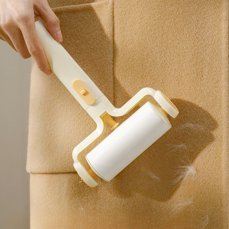 집게가 달린 손으로 뜯지 않는 먼지 제거 롤러