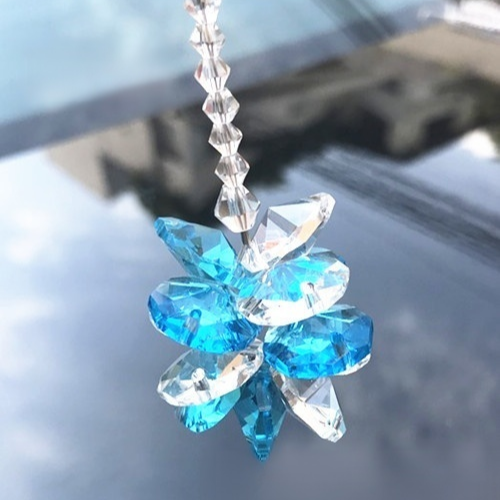 행잉 크리스탈 참