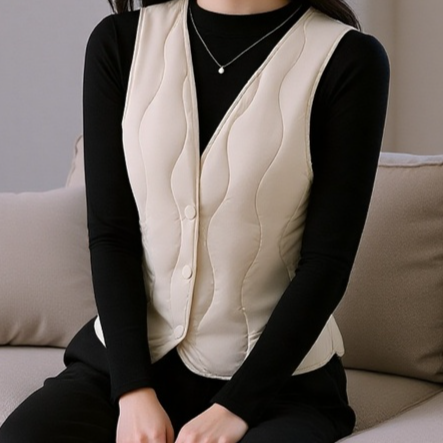 新しい冬スタイルの女性のダウンシルクベスト、軽量で暖かいフリースベスト、ショートベスト、インナーレイヤー