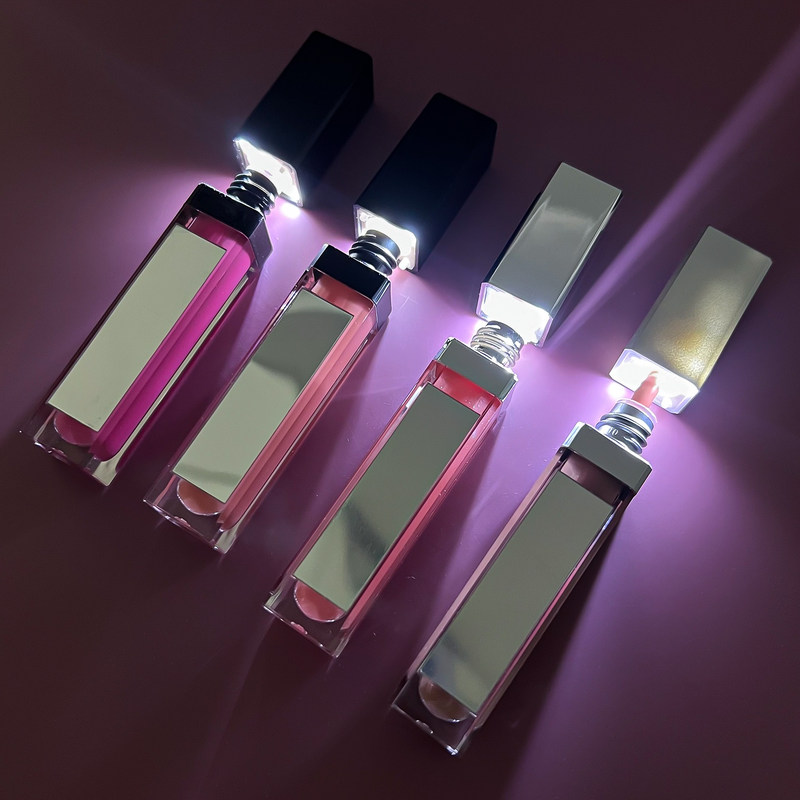 Lápiz labial líquido con brillo