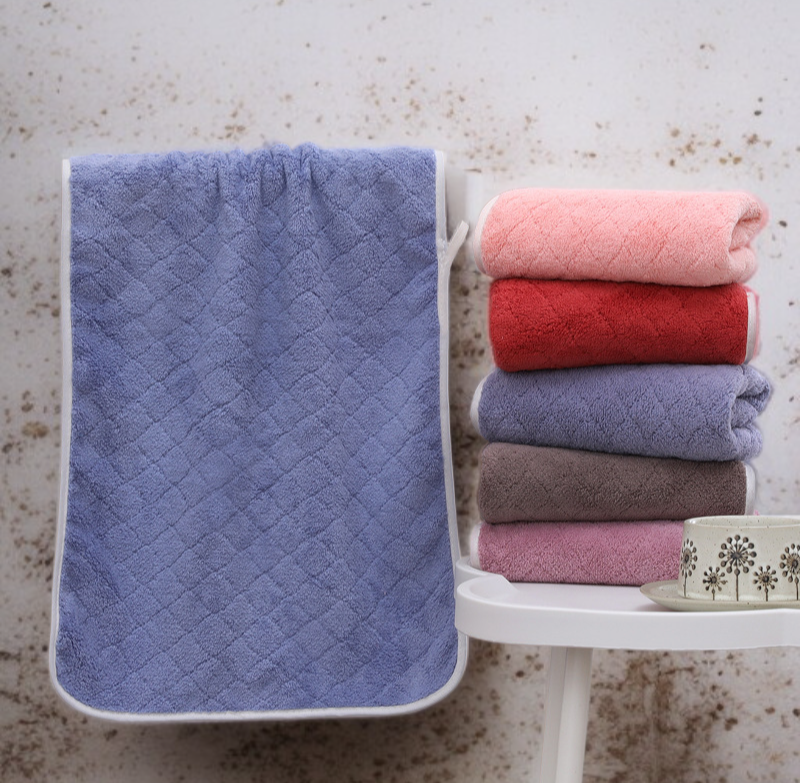 加厚設計柔軟毛巾特寫