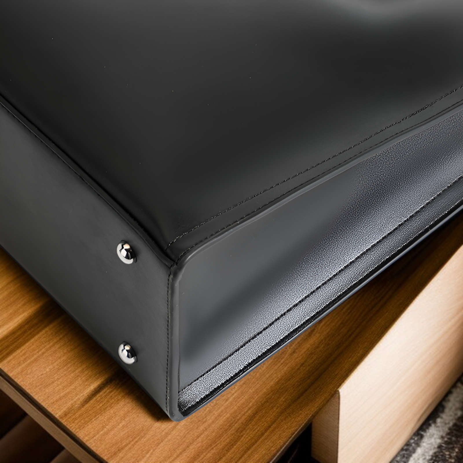 حقيبة يد متعددة الاستخدامات للنساء