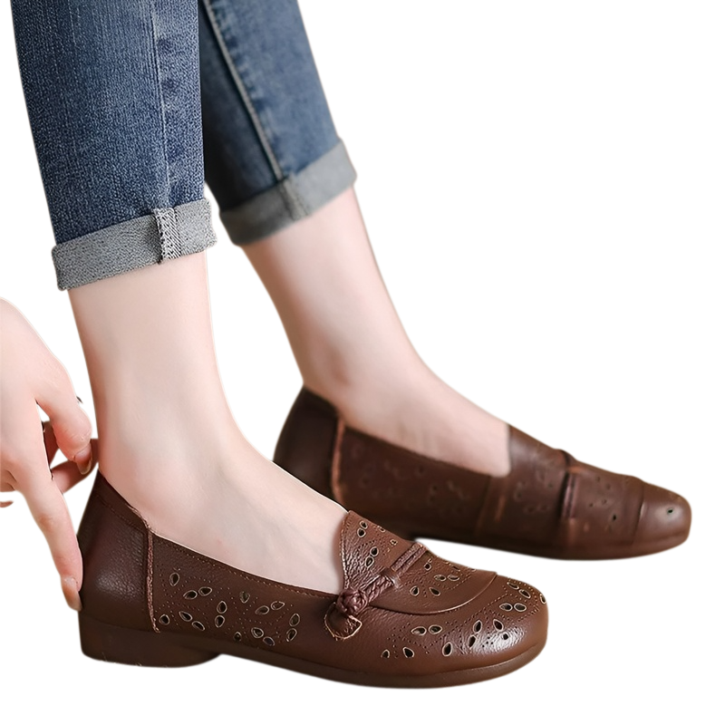 펀칭 에어로쿨 쿠션 엄마 신발 여성 중장년 컴포트화 앞코 소가죽 펀칭 샌들 구멍