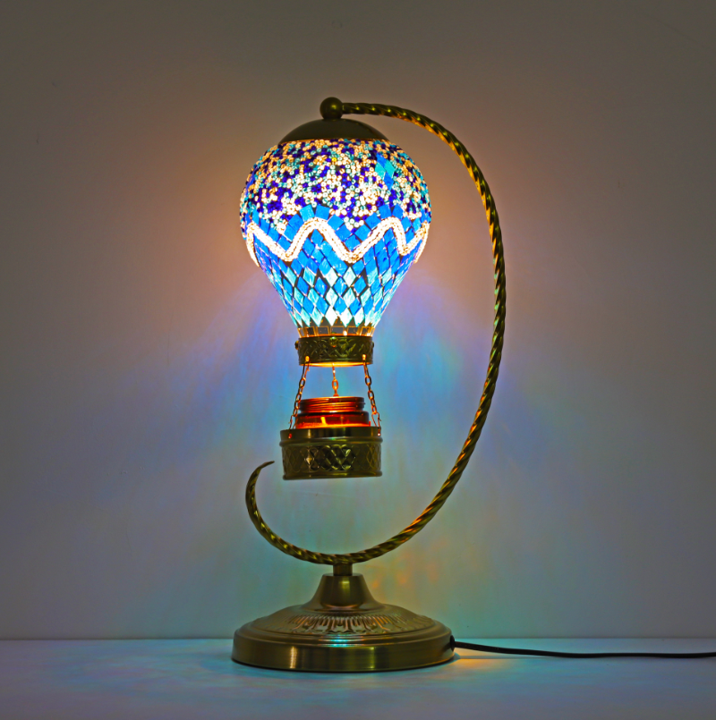 Mosaic stained glass table lamp