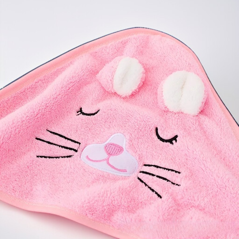 吸水力強的兒童浴袍使用效果