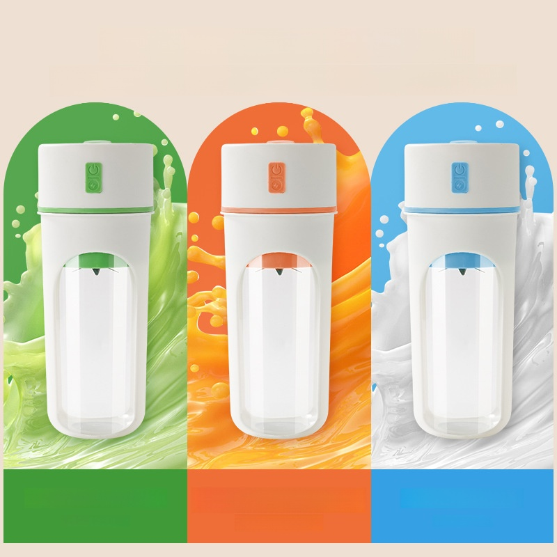 Small multi-functional juicer cup
