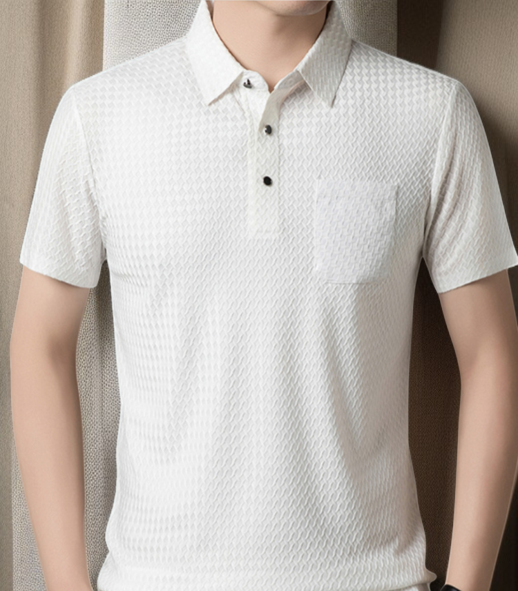 Camisa informal para hombre combinada con pantalones casuales