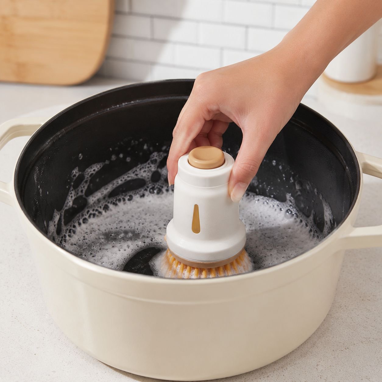 Brosse cuisine résistante à l’usure pour nettoyage quotidien
