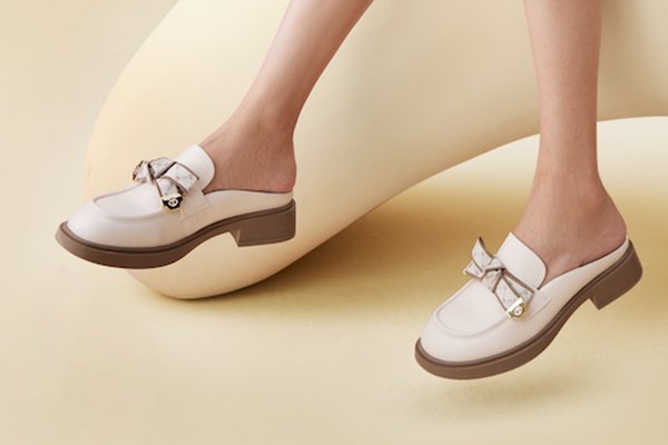 트렌디한 여성 패션 쇼핑몰 - 최신 스타일 모음,여성 스커트 베스트셀러 - 심플&우아한 디자인 추천,여성 신발 인기상품 - 편안함과 스타일을 한 번에