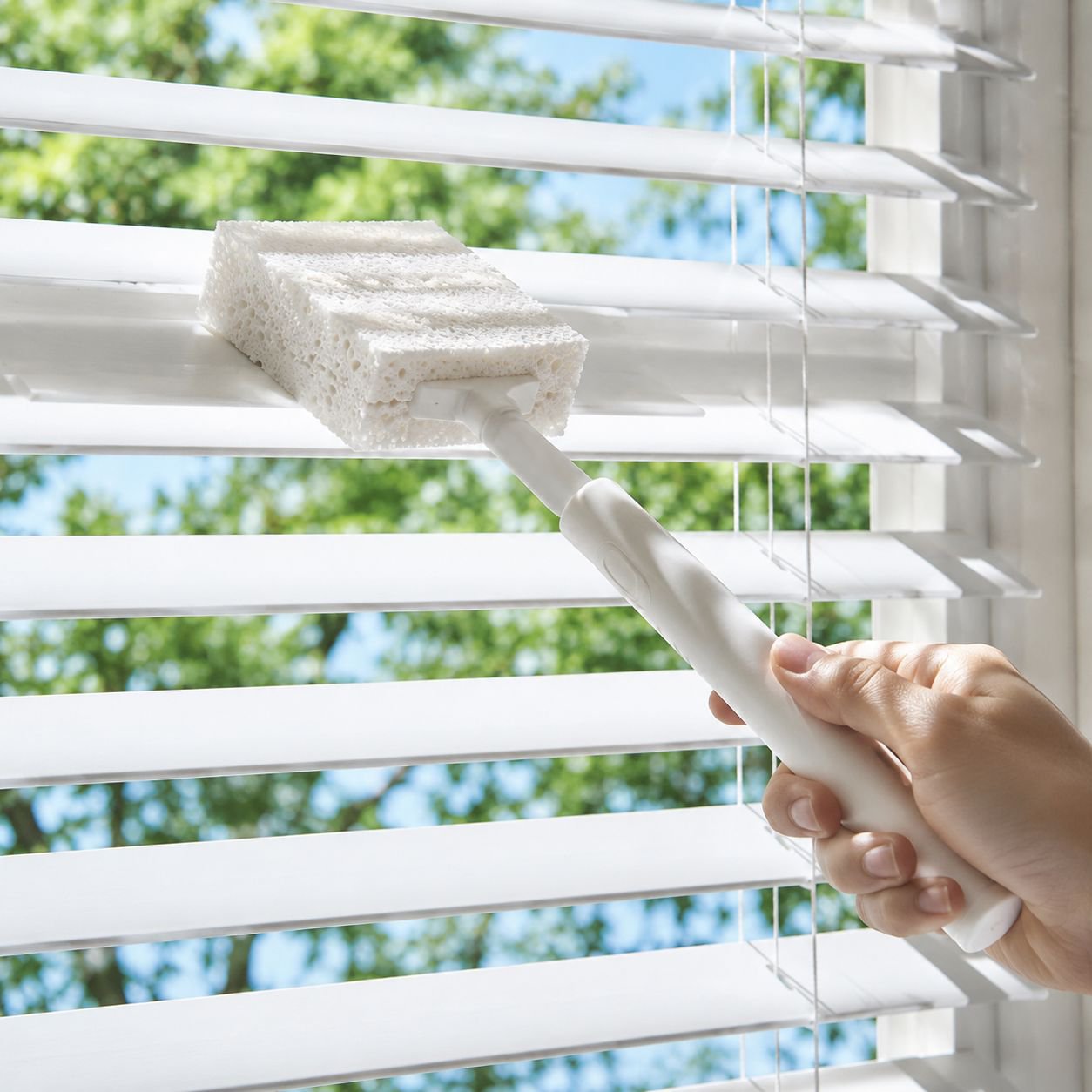 Telescopic Household Dusting Brush