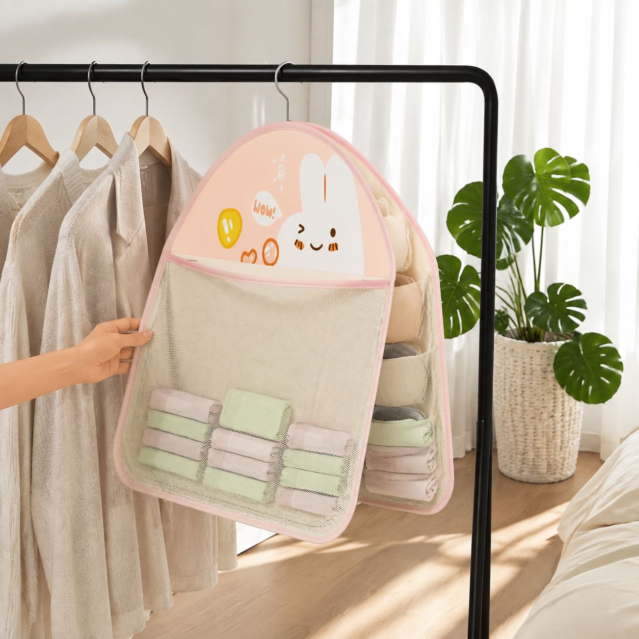 Easy-to-install hanging organizer for closet storage