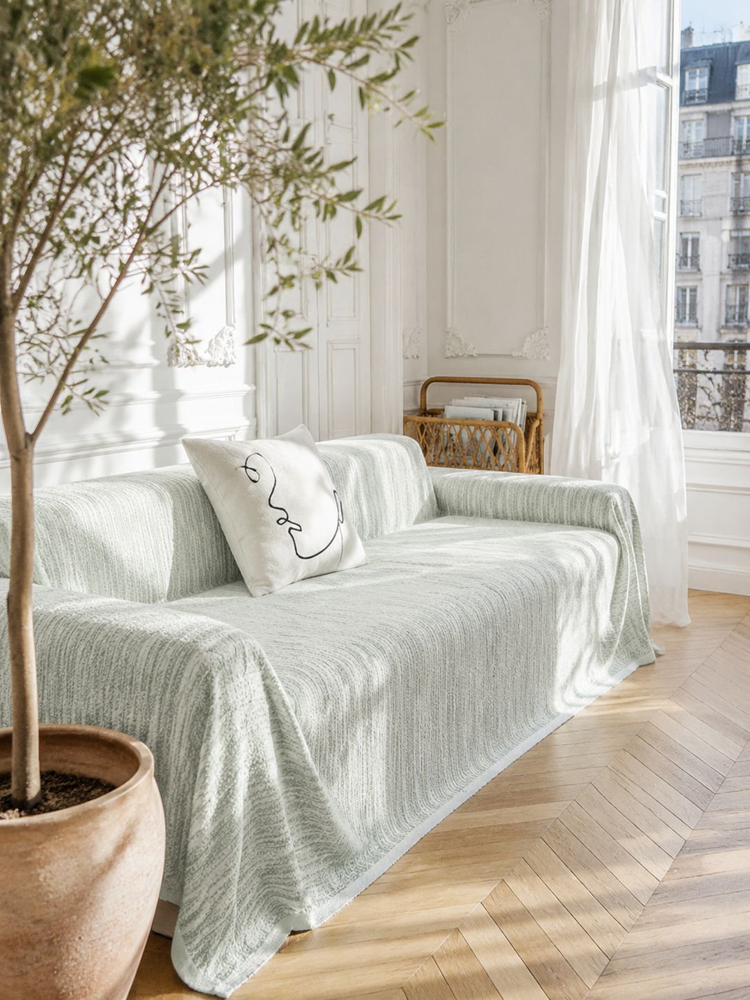 Installation facile de la housse de canapé en soie