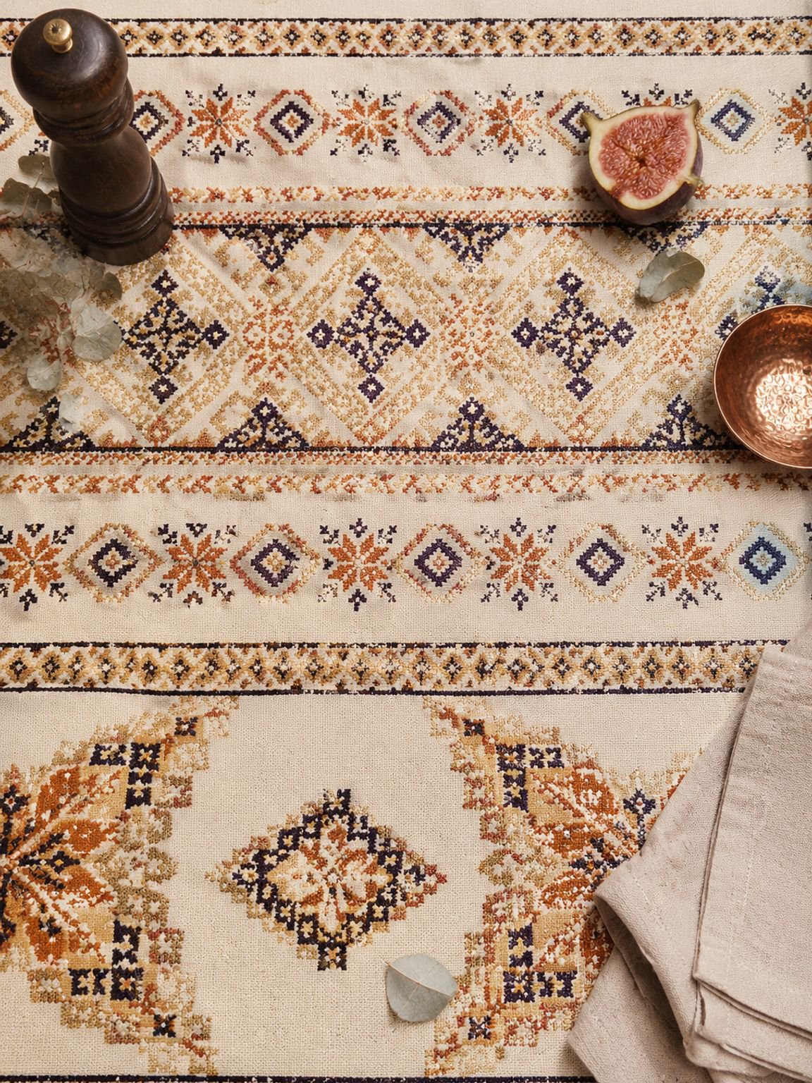 Primer plano de los patrones bohemios del mantel