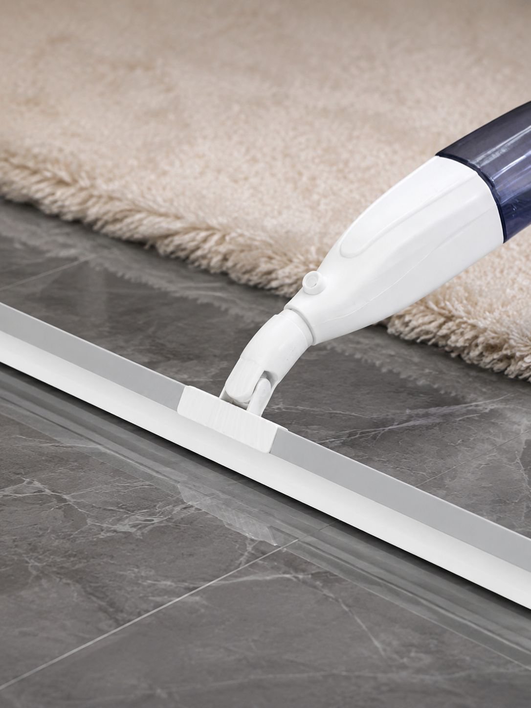 Durable silicone squeegee with ergonomic handle