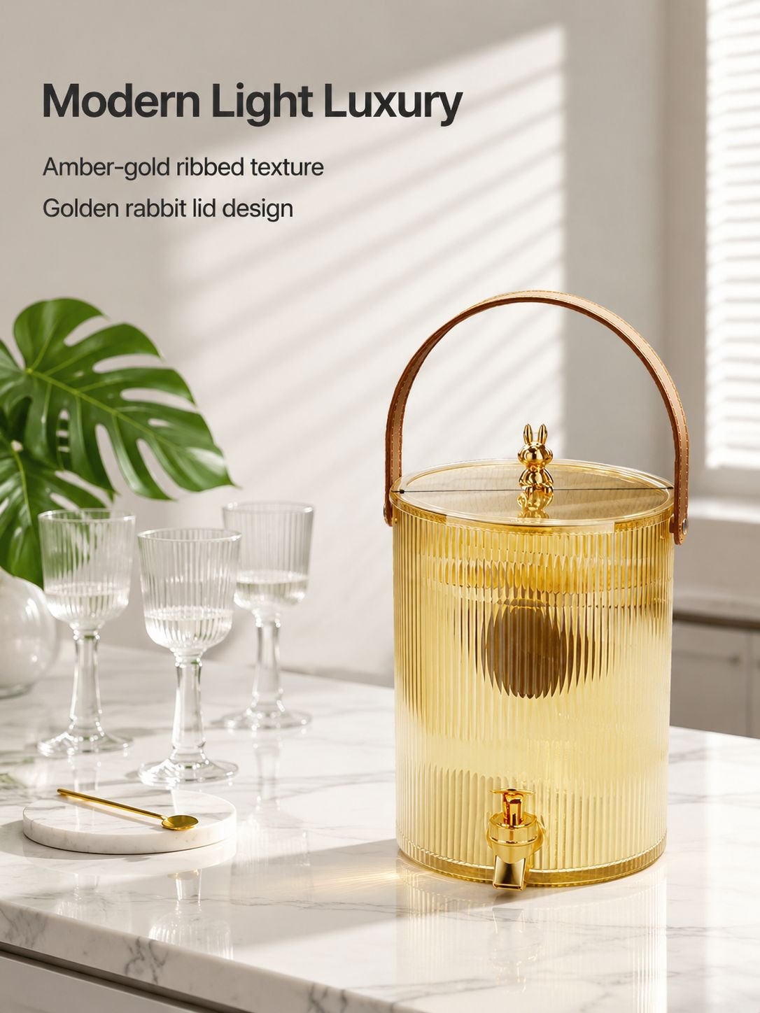 Large capacity cold water kettle with faucet, household beverage bucket