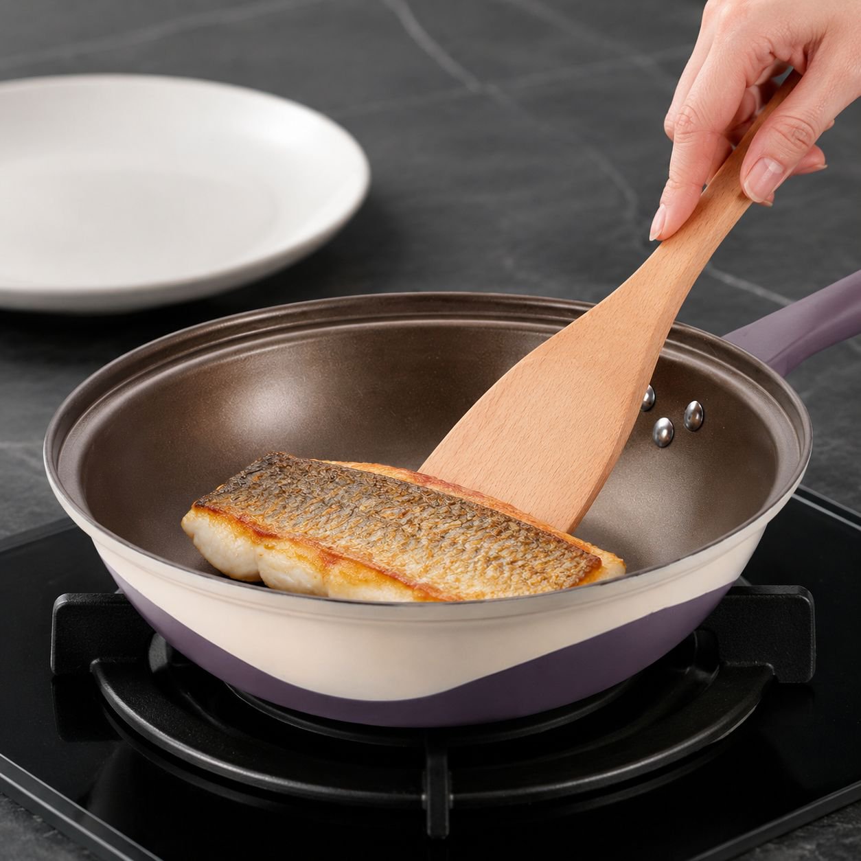 Induction Micropressure Healthy StirFry Pan Flatbottomed Titanium NonStick Pan Flat Pan
