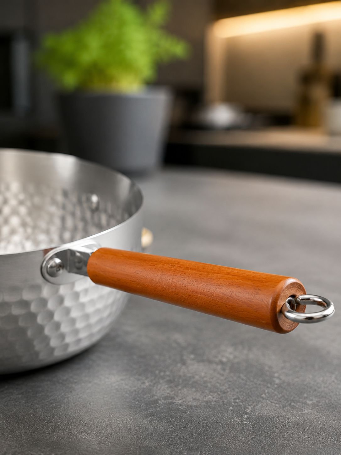 Design Blumentopf mit einzigartiger Oberfläche