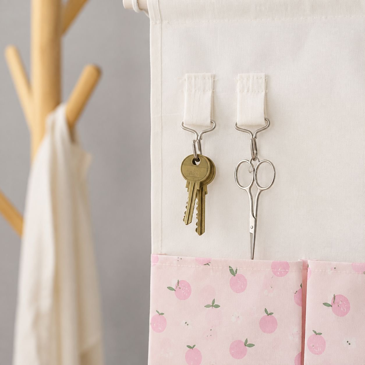 Multi-functional Fabric Storage Bag Wall Door Hanging Mobile Phone Pocket