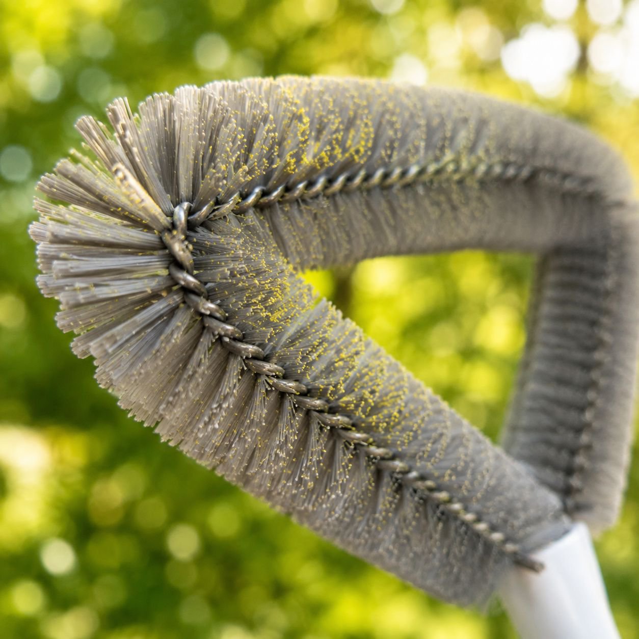 Close-up of washable mesh screen cleaning brush bristles