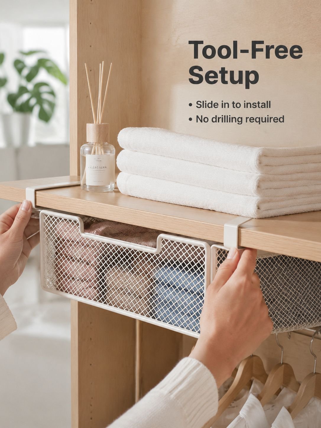 Wardrobe pull-out drawer storage basket