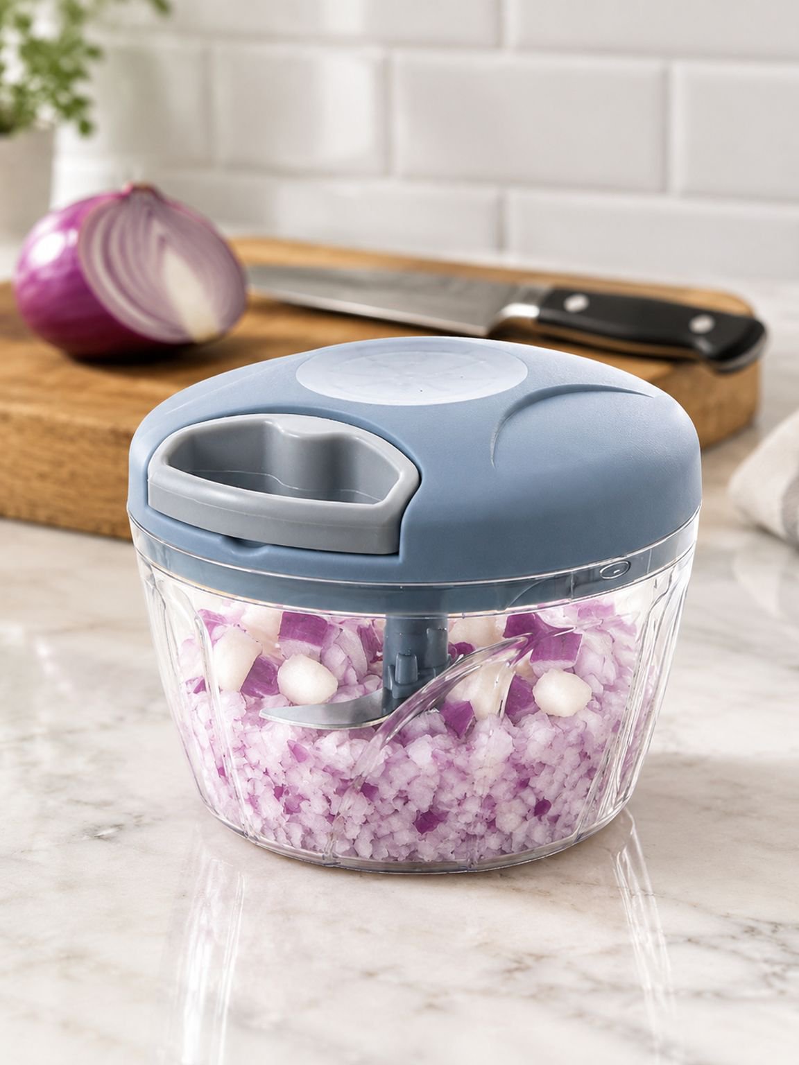 Accessoires de cuisine parfaits pour hacher l'ail rapidement